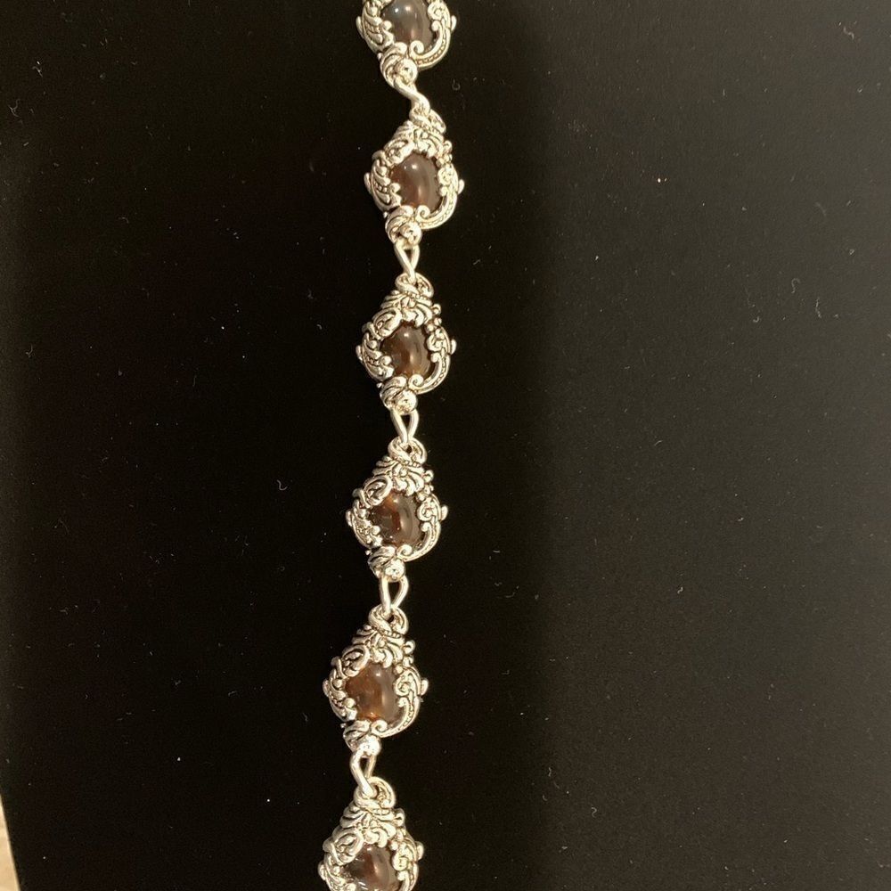 Bracelets - Picture 8 of 14